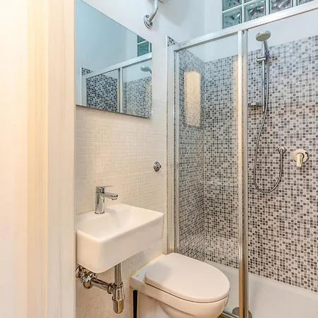 Apartment Amazing In Rignano Sullarno *