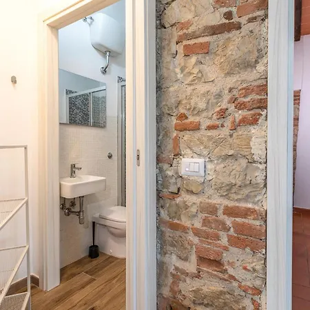 Apartment Amazing In Rignano Sullarno